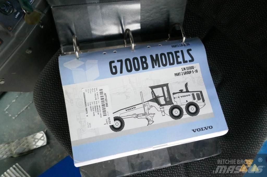 Volvo G720B Motor Graders