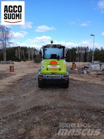 CLAAS 535 TORION Tractors