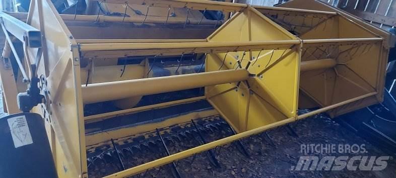 Sampo-Rosenlew 680 Combine Harvesters