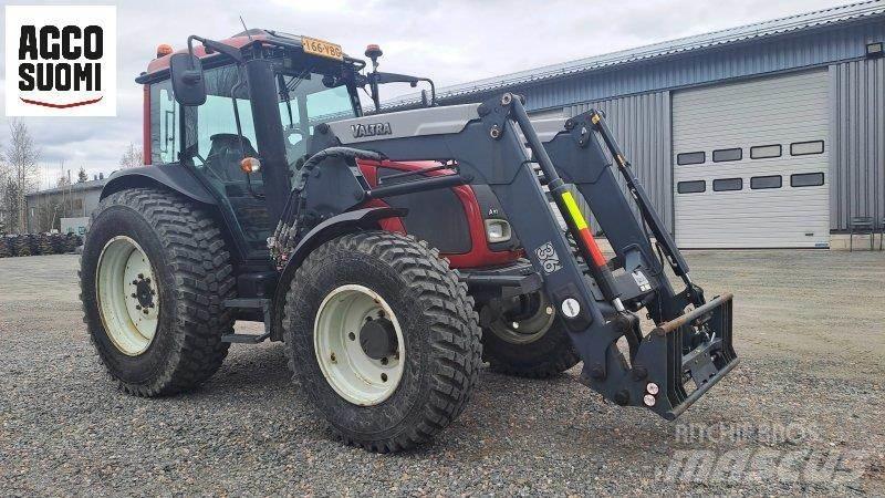 Valtra A93 HT Tractors