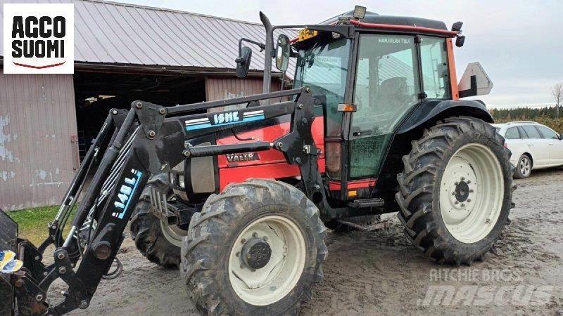Valtra A95 Tractors