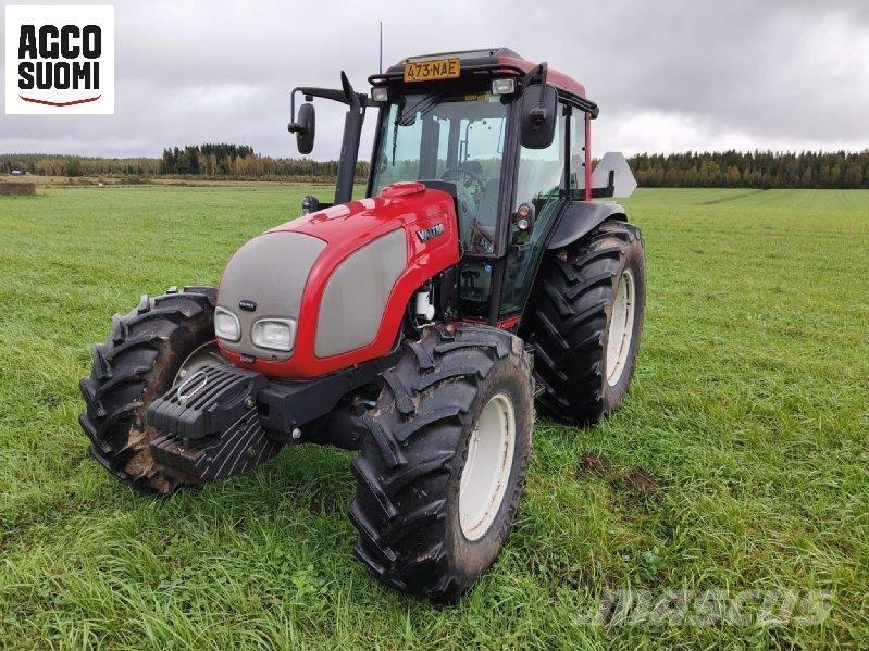 Valtra A95 AC Tractors