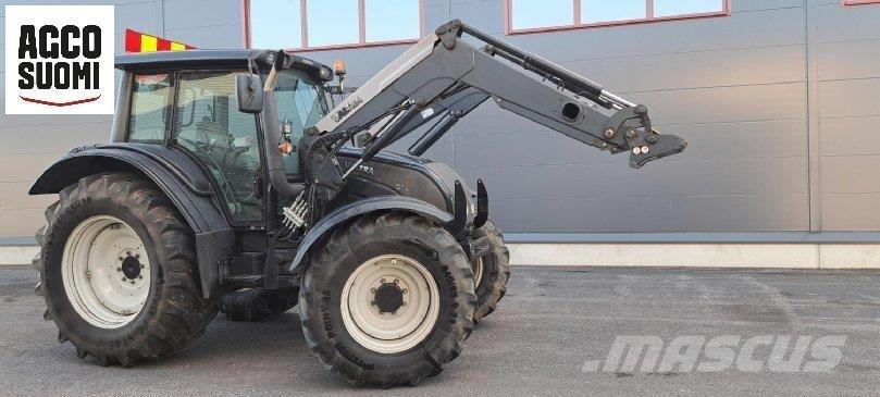Valtra N121 HITECH Tractors