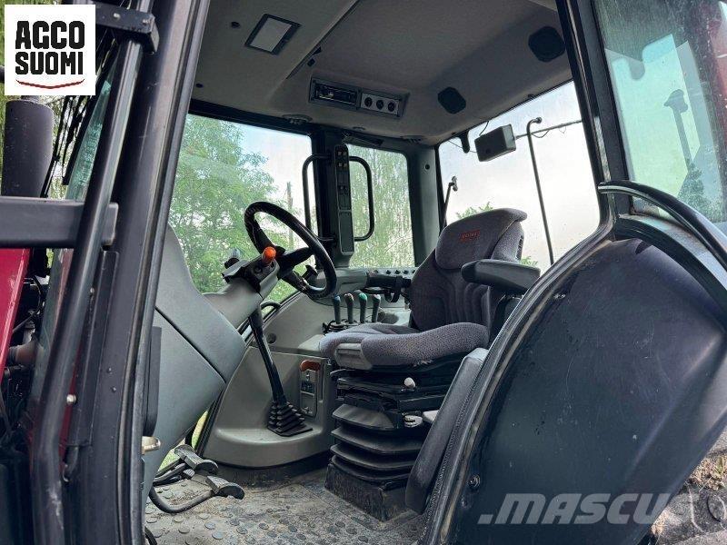 Valtra N92 Tractors
