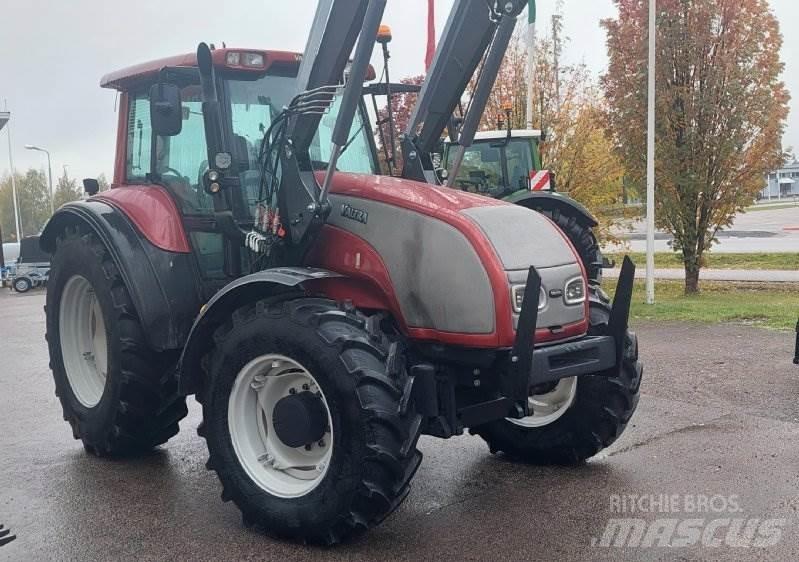 Valtra T150 Tractors