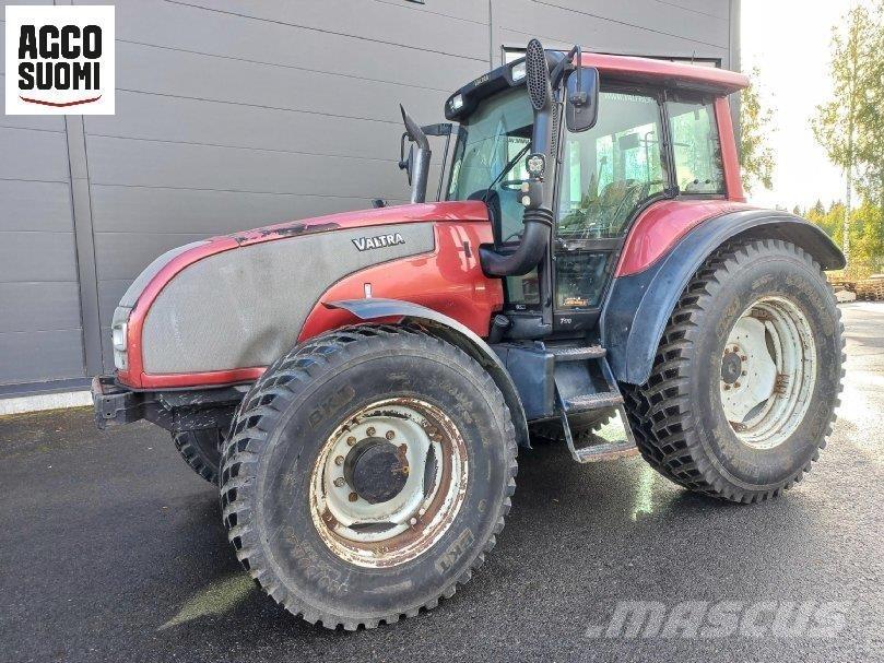 Valtra T170 Tractors