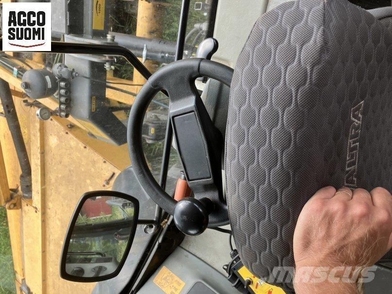 Valtra T171 Tractors