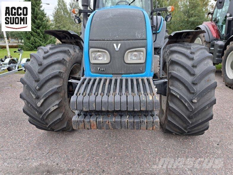 Valtra T191 HITECH Tractors