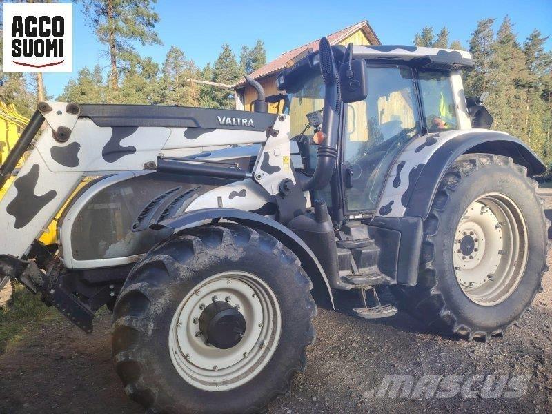 Valtra T202D Tractors