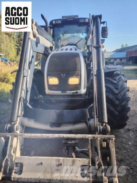 Valtra T202D Tractors