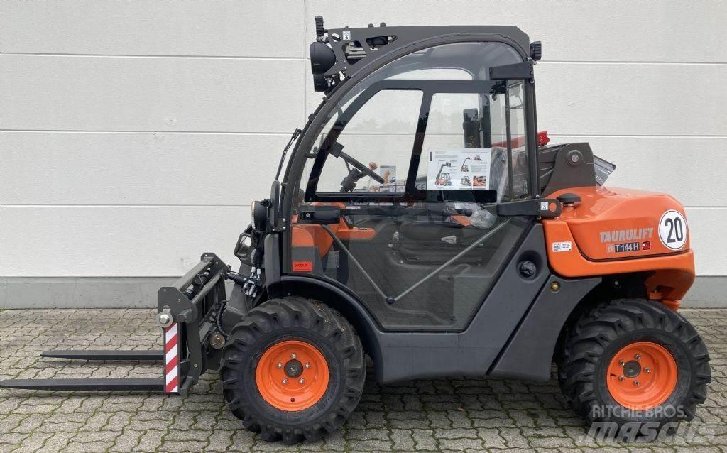 Ausa T 144 H X4 Telescopic Handlers