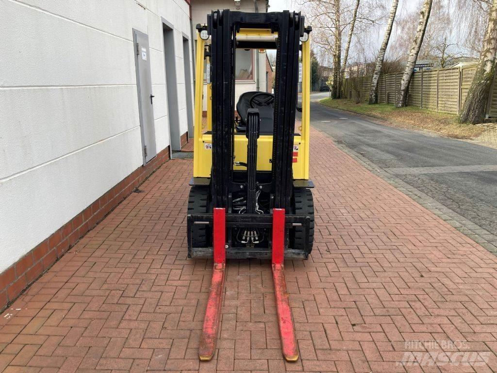 Hyster H 2.5A Diesel Forklifts