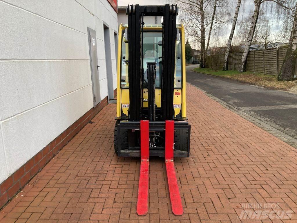 Hyster J 3.5 XN Electric Forklifts