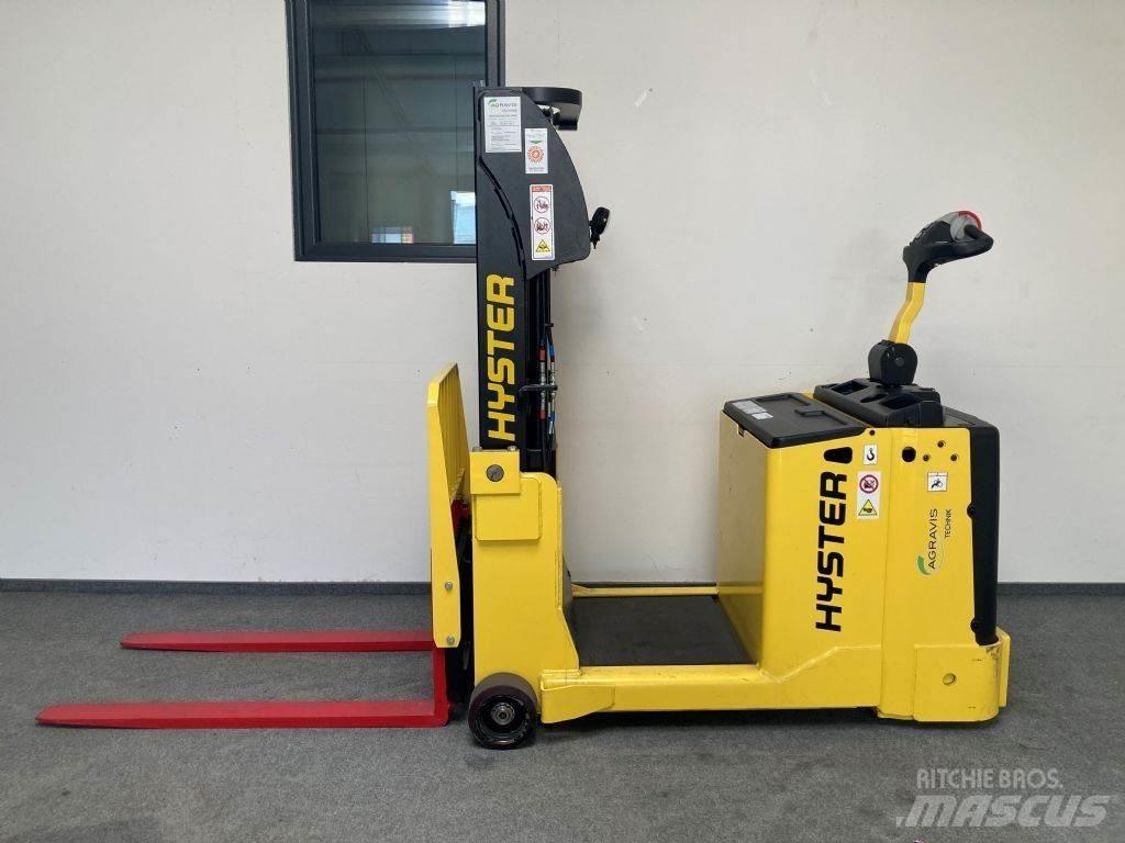 Hyster S 1.0 C Pedestrian stacker