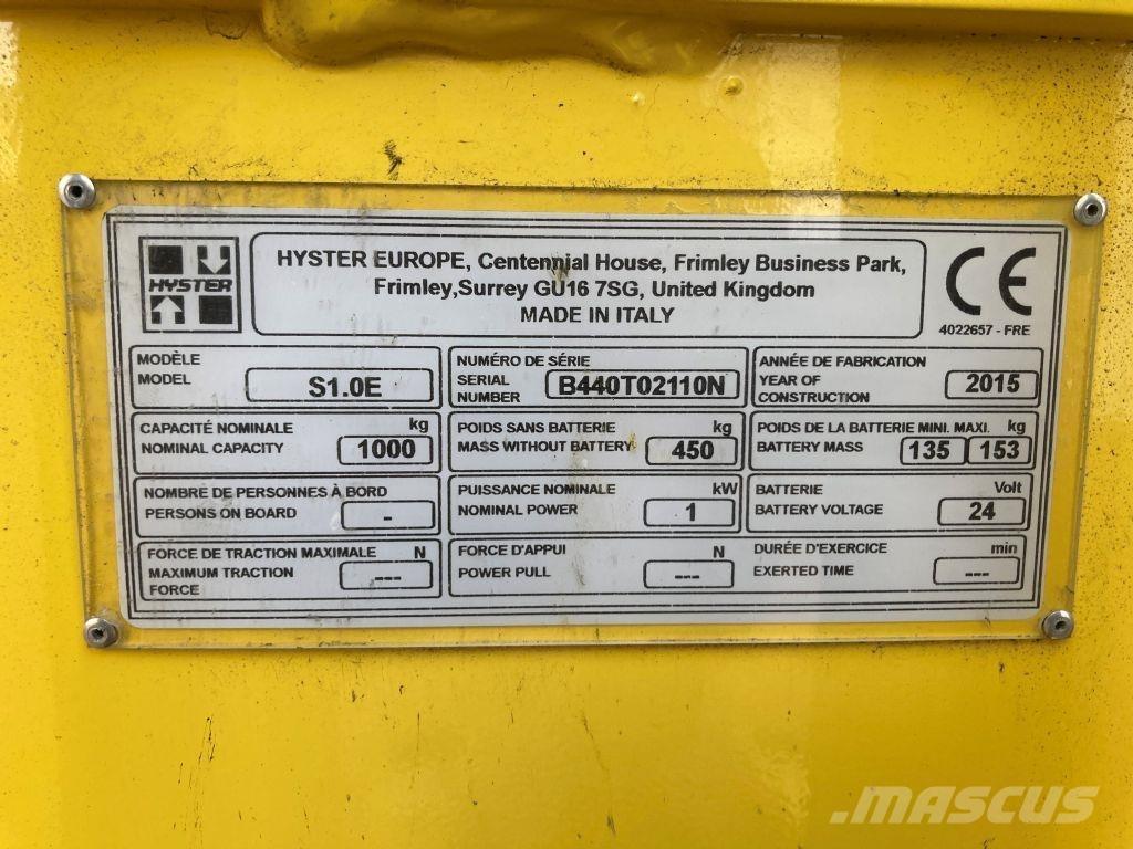 Hyster S 1.0E Pedestrian stacker