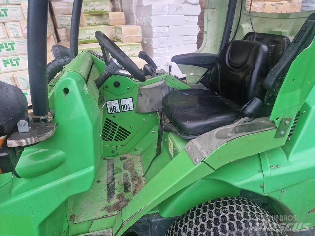 Avant 635 Multi purpose loaders