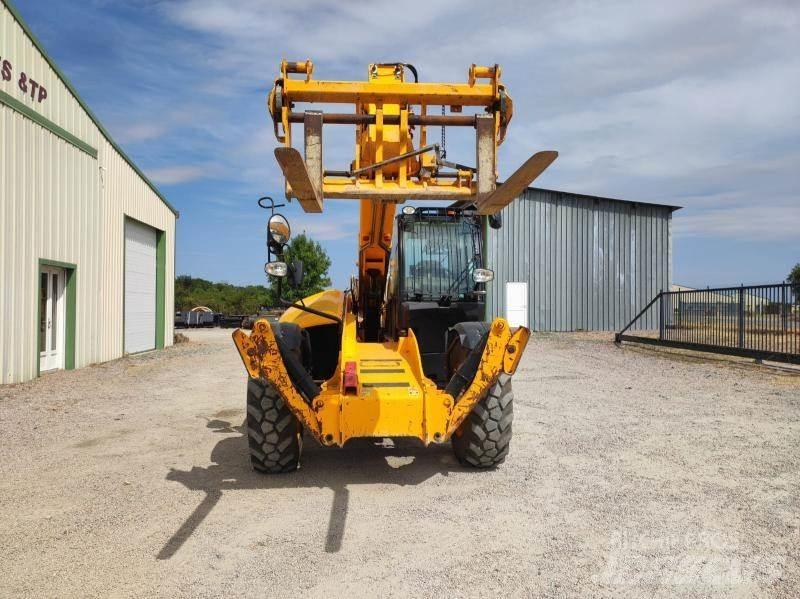 JCB 540-140 Telescopic Handlers