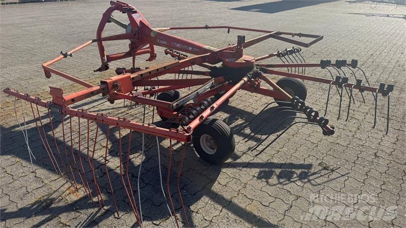 Kuhn GA300GM Rakes and tedders