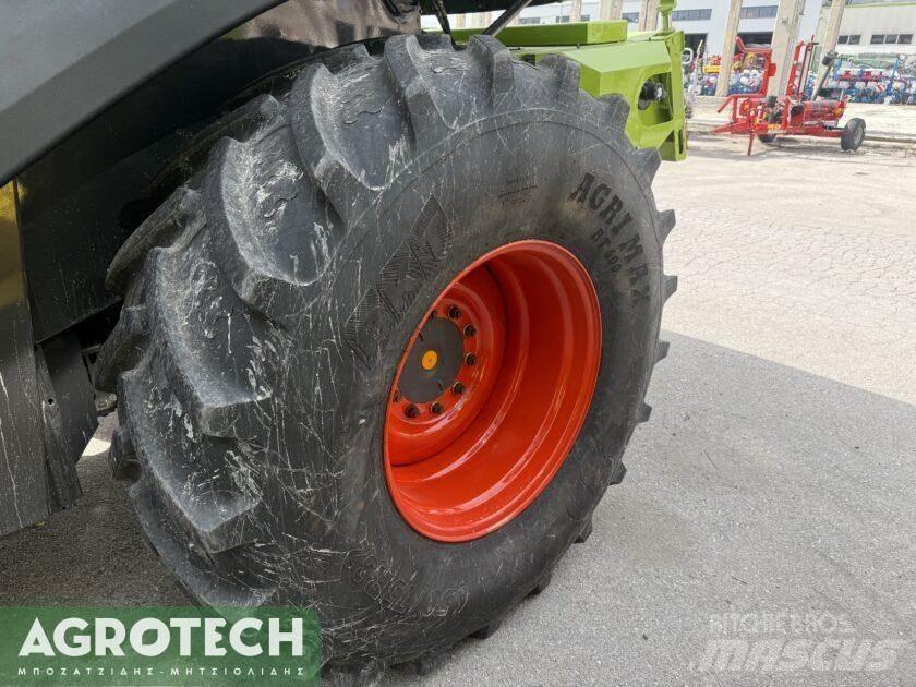 CLAAS LEXION 540 Tractors