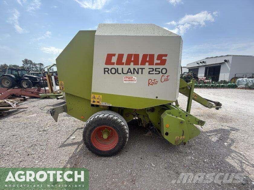 CLAAS Rollant 250 RC Round Balers