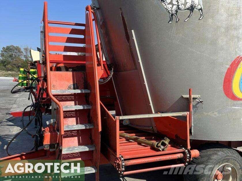 Comag  Tractors