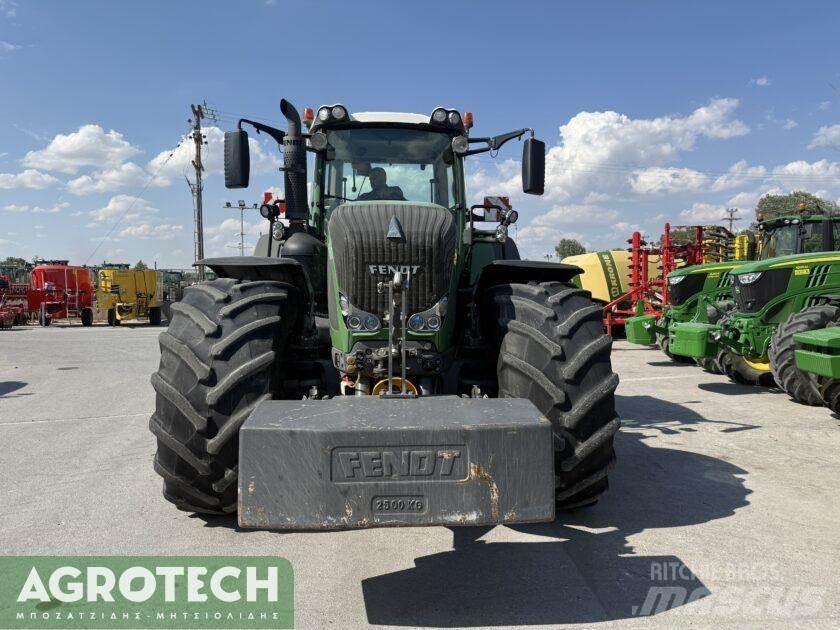 Fendt 939 Vario Tractors