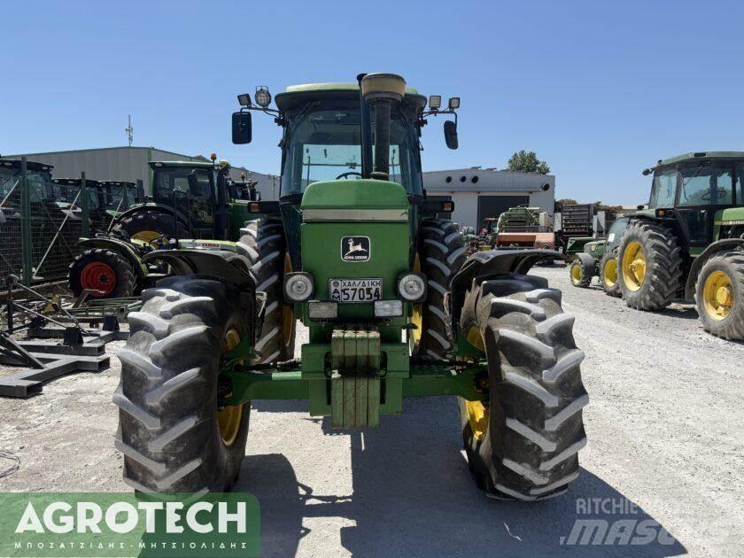 John Deere 3650 Tractors