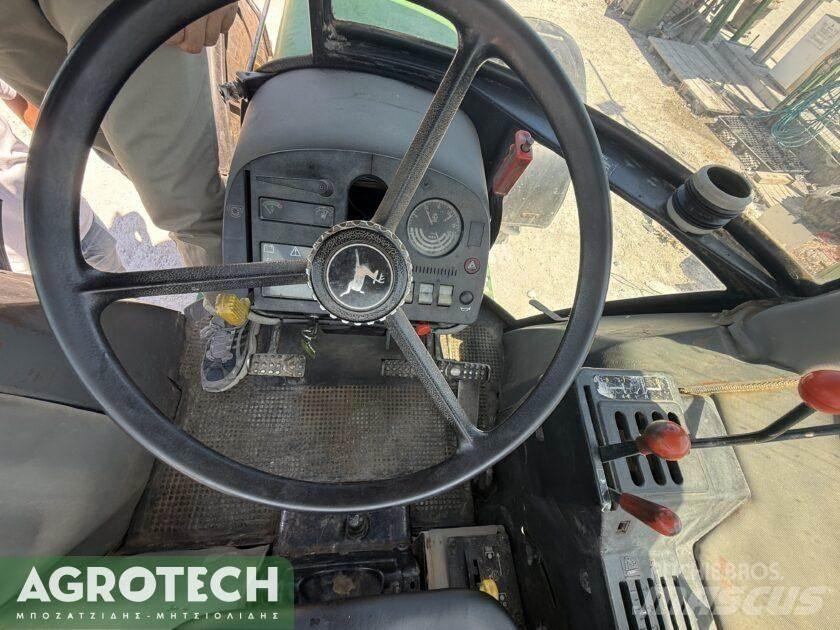 John Deere 3650 Tractors