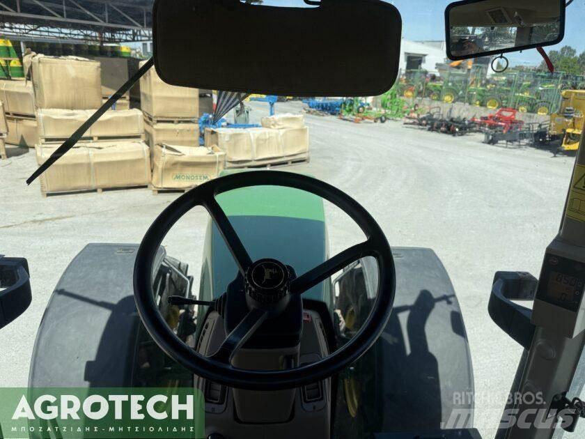 John Deere 8400 Tractors