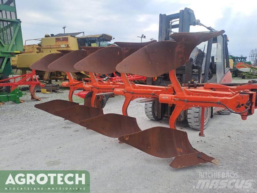 Kuhn Vari-Master 152 Tractors