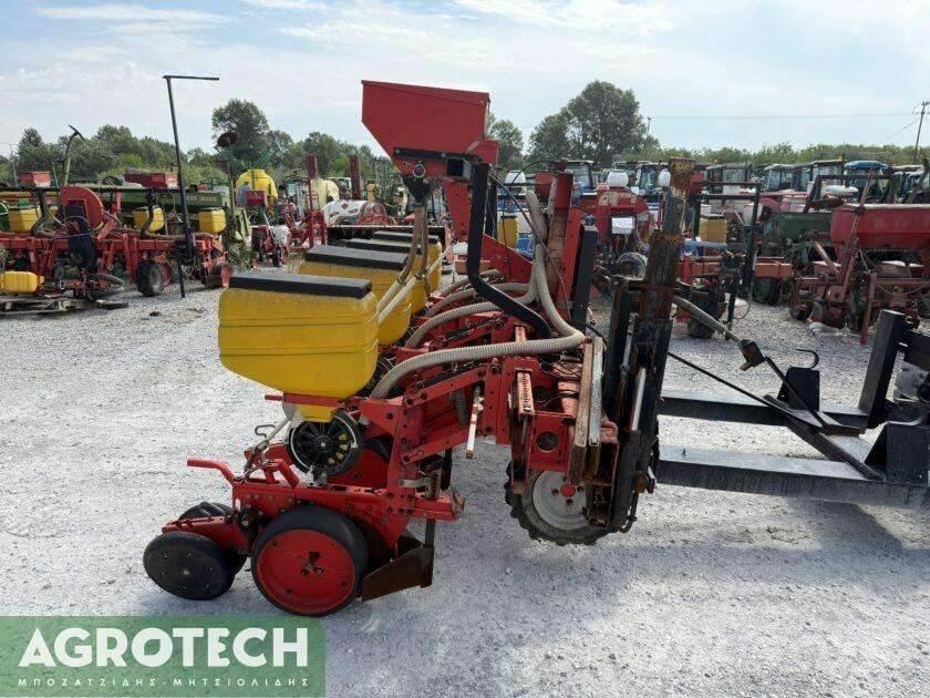 MaterMacc MS 8100 Tractors
