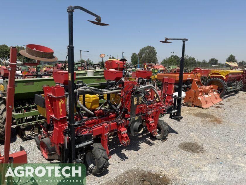 MaterMacc MS 8230 Tractors