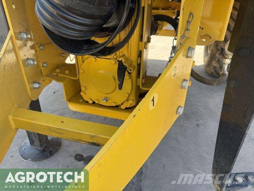  Mikj 11 Tractors