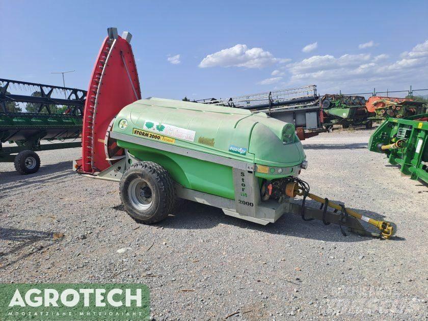  STORM 2000 Tractors