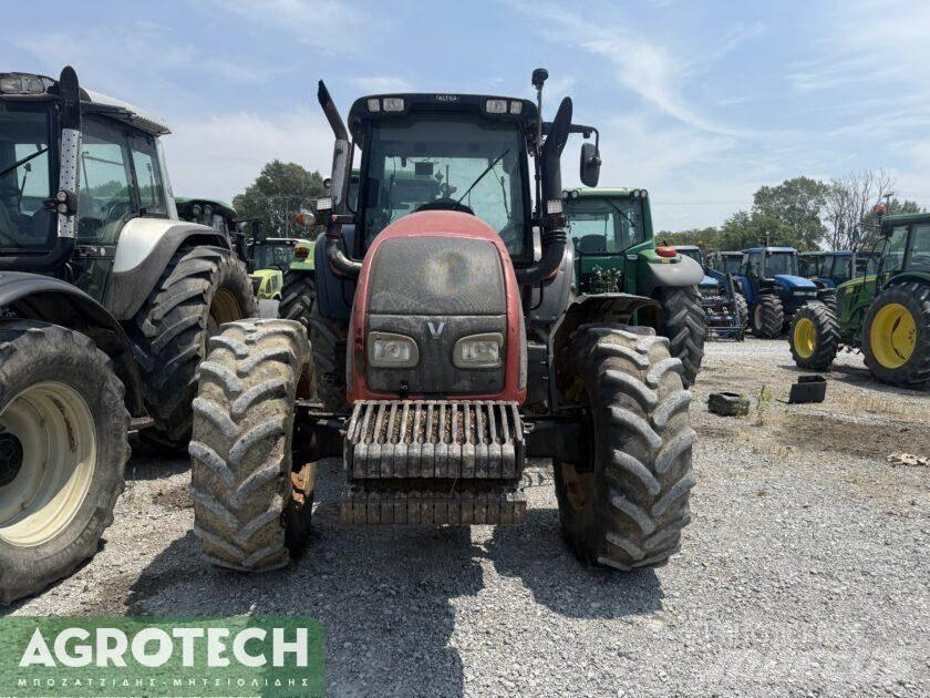 Valtra T151 Tractors