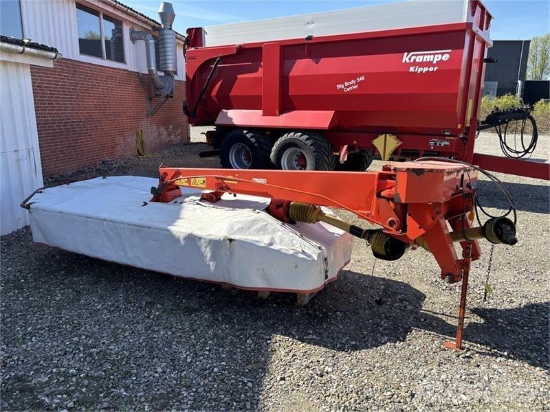 Kuhn GMD 702 Swathers/ Windrowers
