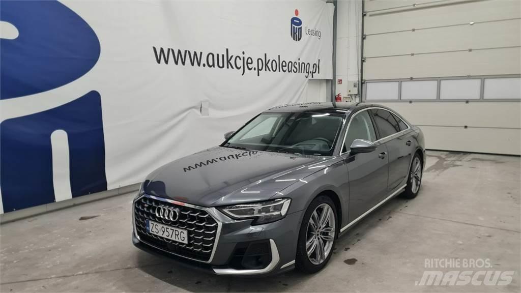 Audi S8 Automobiles / SUVS
