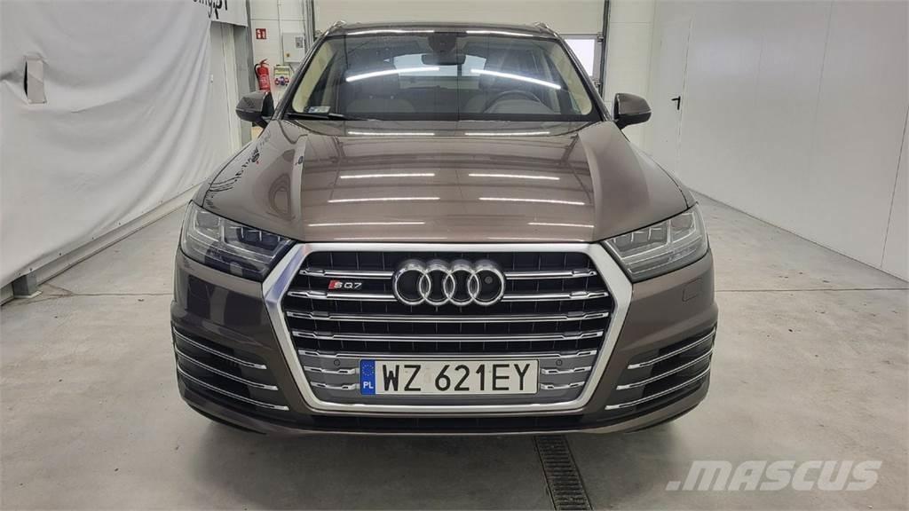 Audi SQ7 Automobiles / SUVS