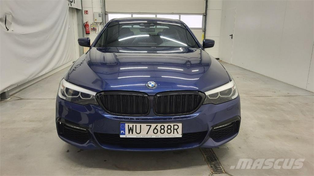 BMW 530 Automobiles / SUVS