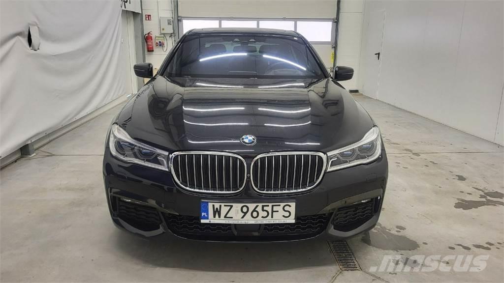 BMW 740 Automobiles / SUVS
