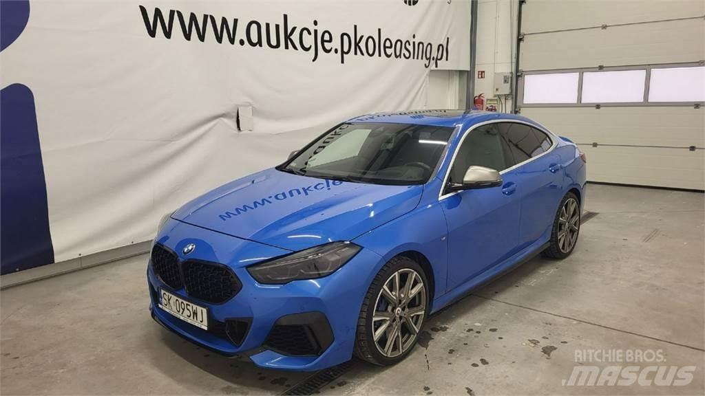 BMW M2 Automobiles / SUVS