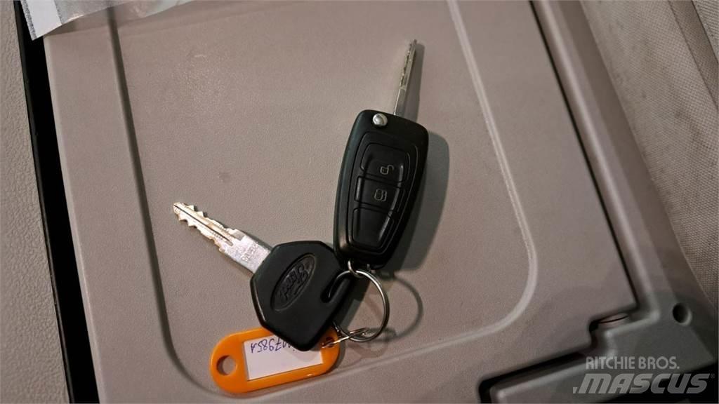 Ford F-max Conventional Trucks / Tractor Trucks