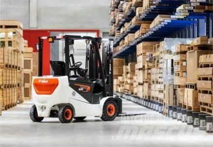 Bobcat B 25NS Electric Forklifts
