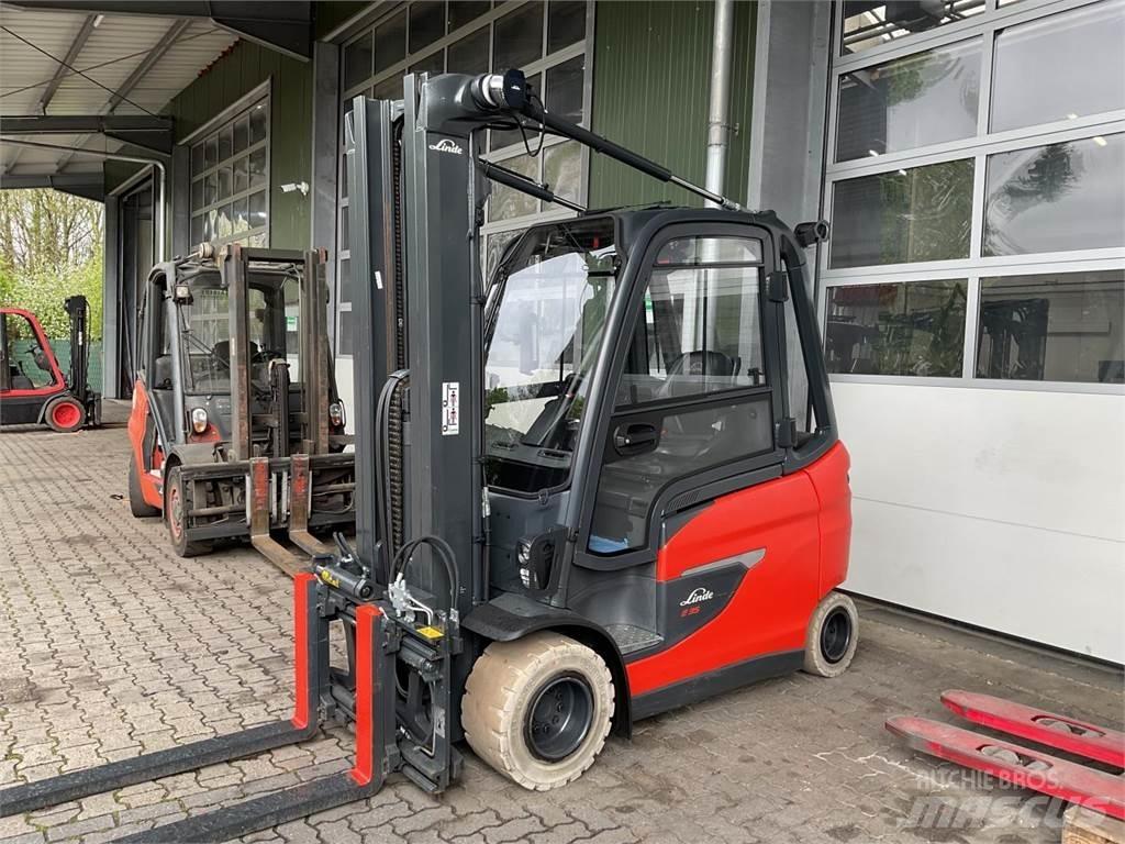Linde E 35 Electric Forklifts