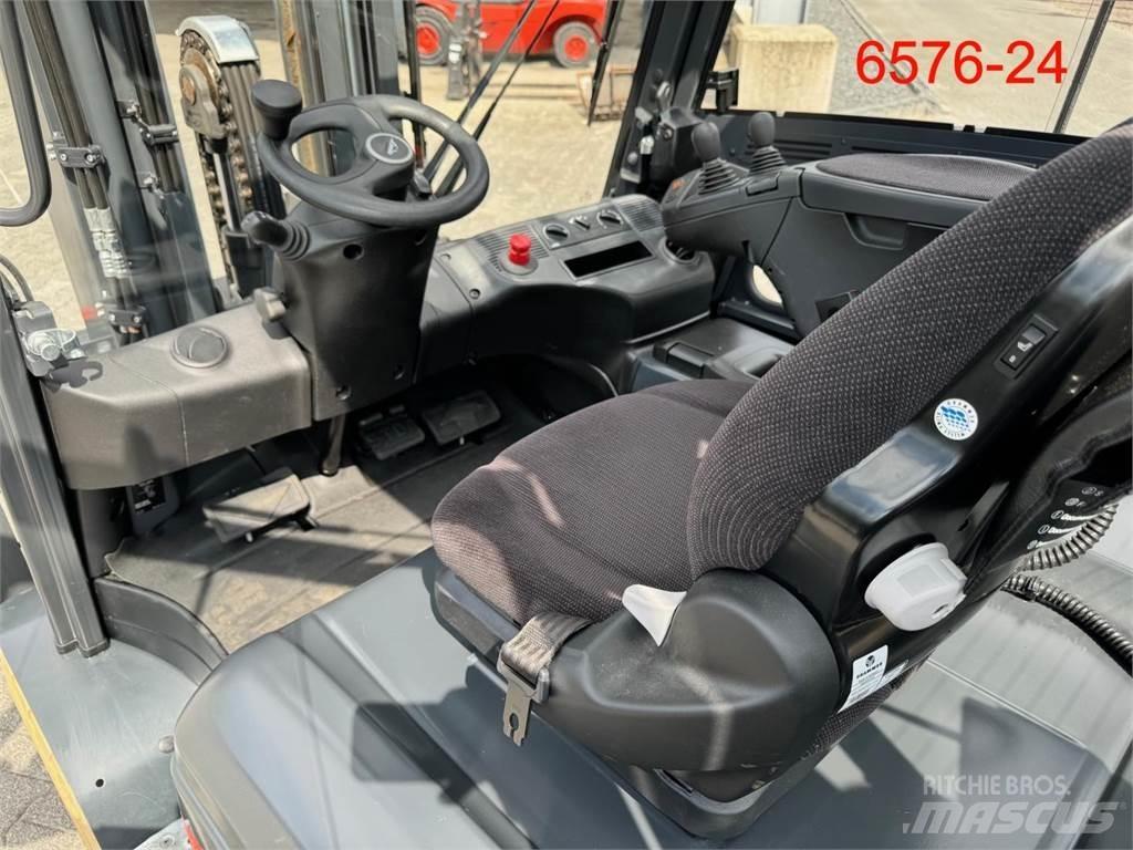 Linde E 50 HL 01 Electric Forklifts