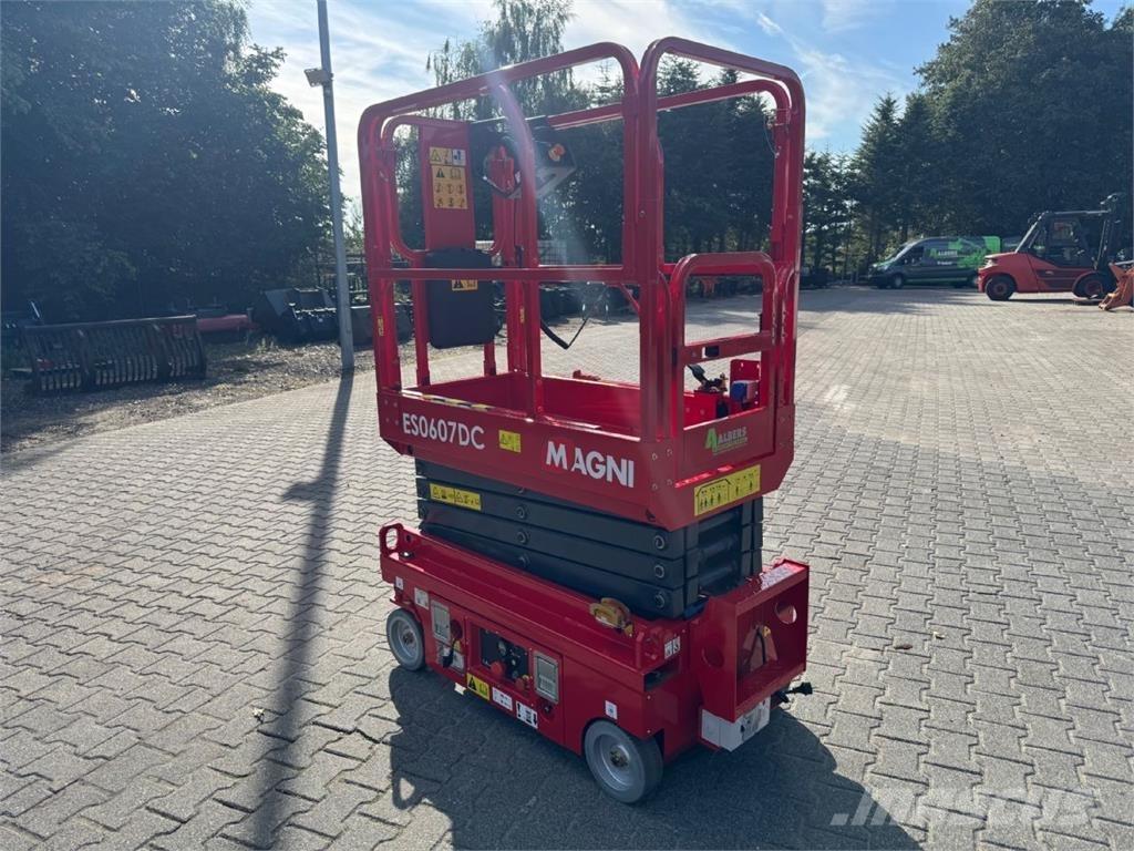 Magni ES 0607 DC Scissor Lifts
