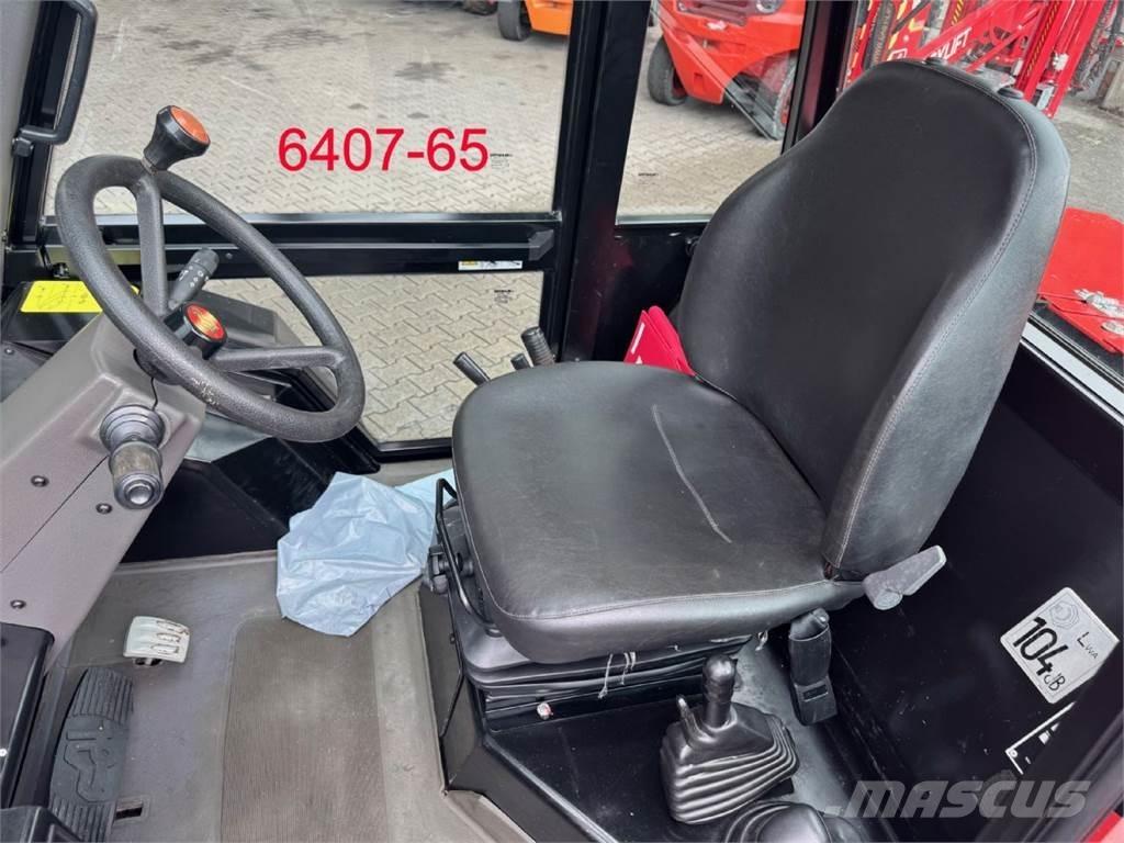 Manitou M 30 - 4 Rough Terrain Trucks