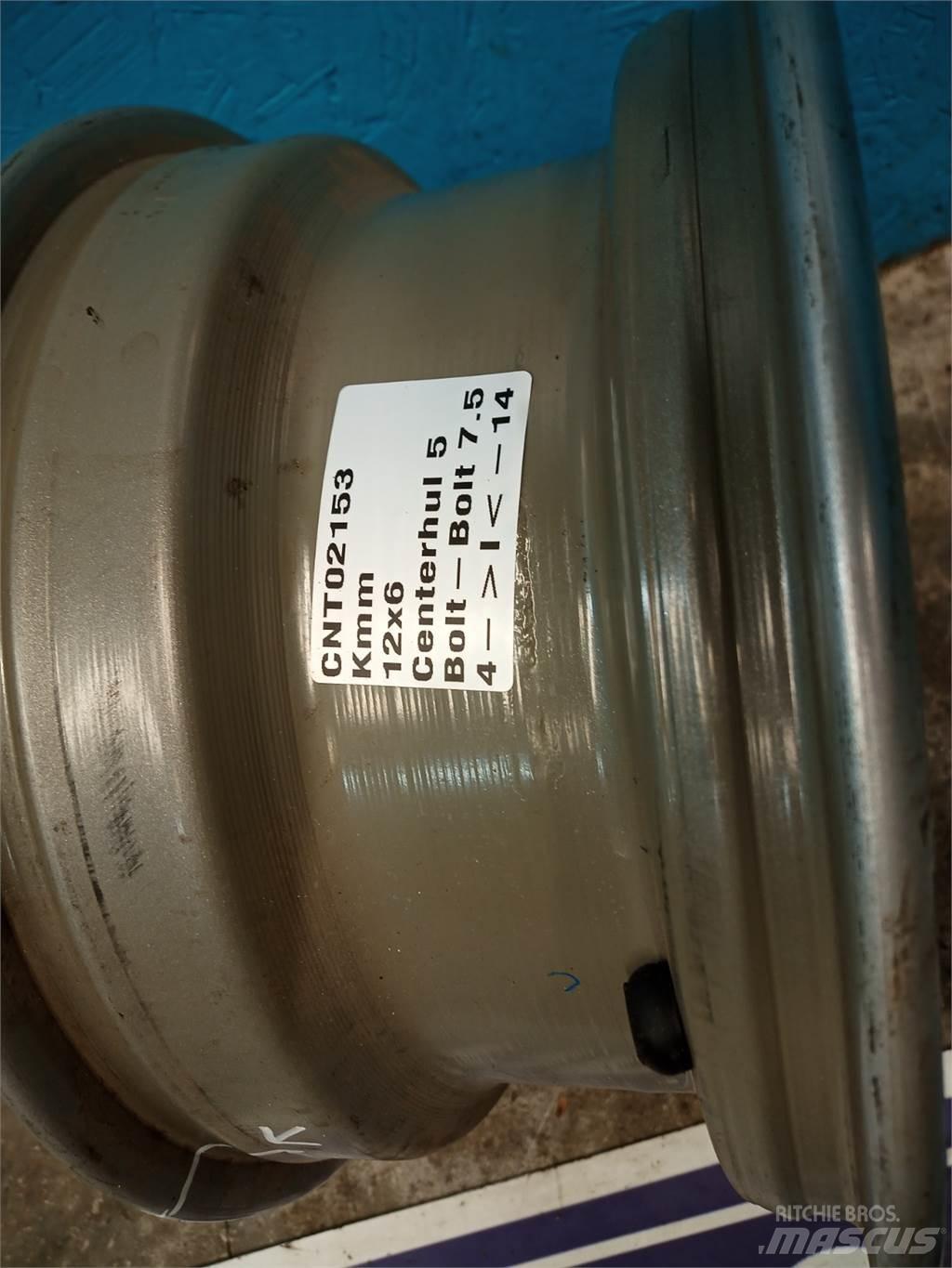  12 12x6.0AT Tires, wheels and rims