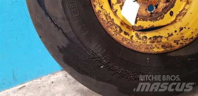  12 7.00-12 Tires, wheels and rims