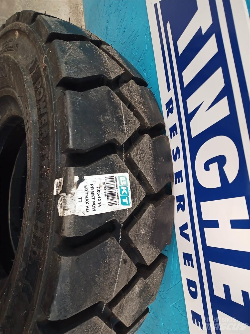  12 7.00-12 Tires, wheels and rims